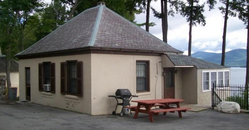 Depe Dene Resort Lake George Exterior photo