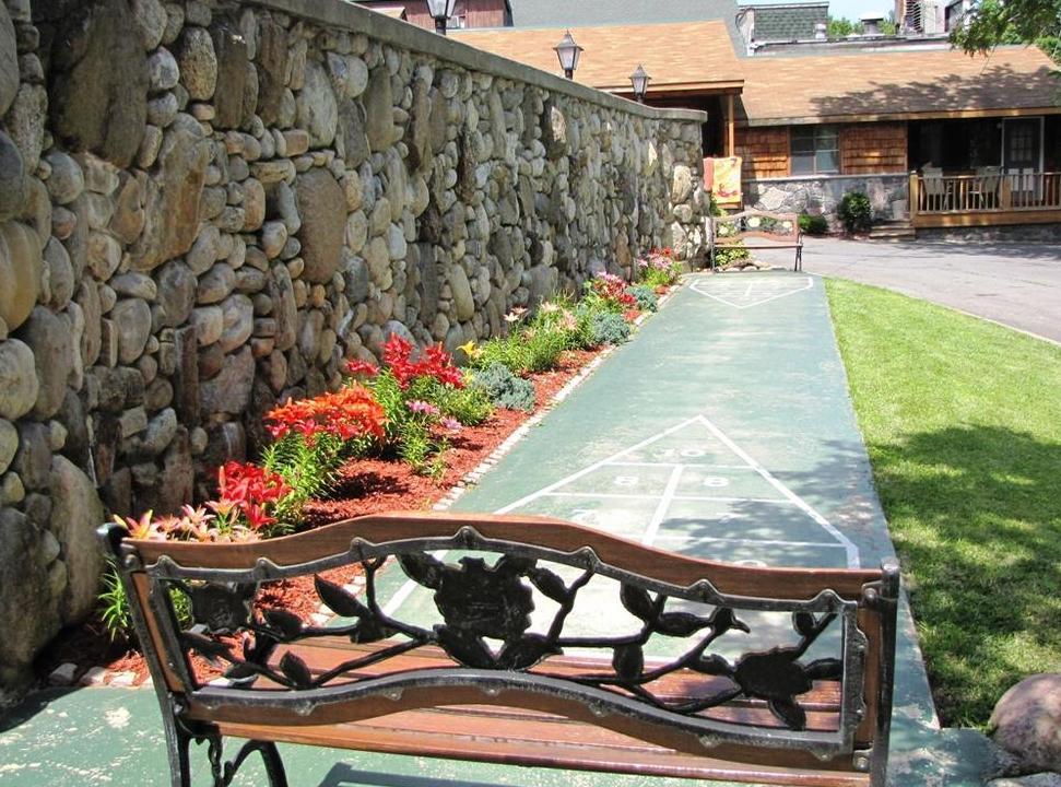 Depe Dene Resort Lake George Exterior photo